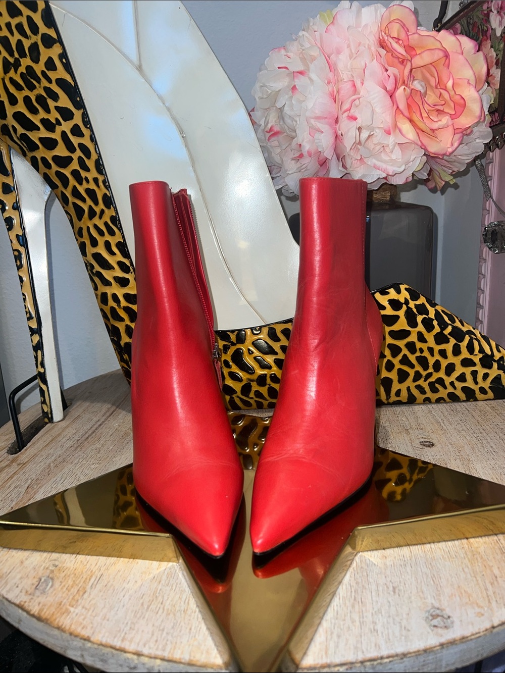 Schutz ‘s Casual Red Leather Pointed-Toe Stiletto Ankle Booties Size 7B  NWT